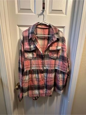 Pink & Black Plaid Button-Front Peplum Shirt